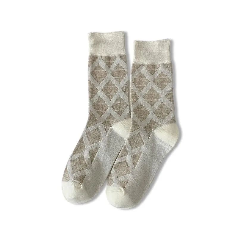 Diamond Pattern Fashion Plaid Knitting Cotton Crew Socks