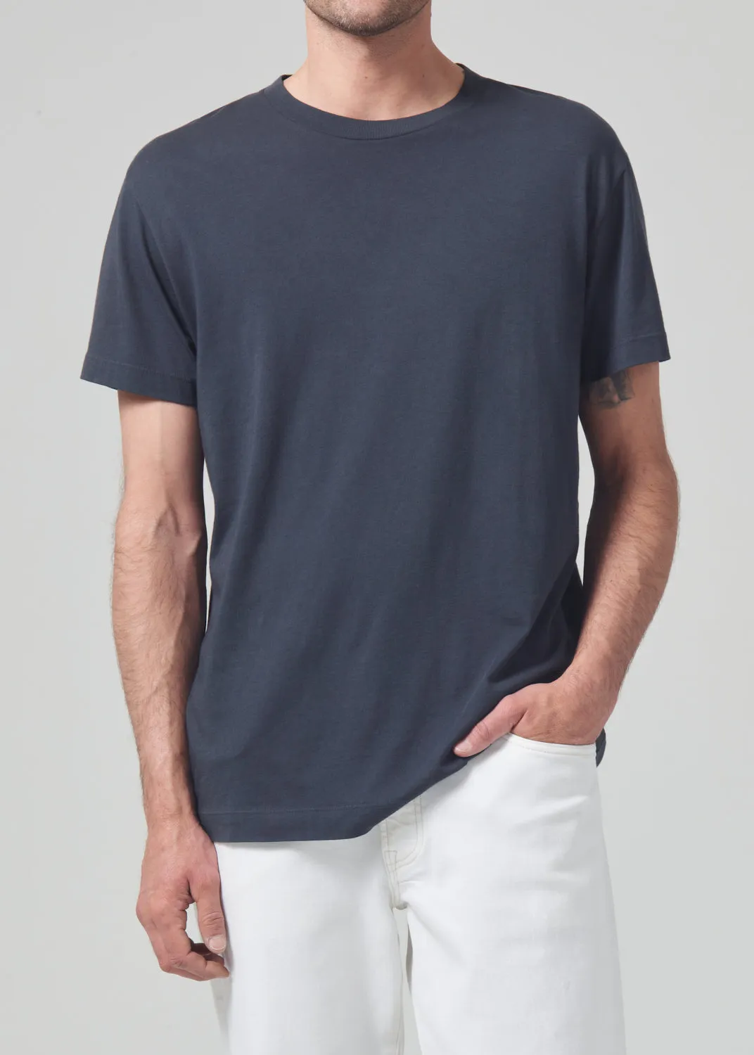 Everyday Short Sleeve Tee in Charred Cedar