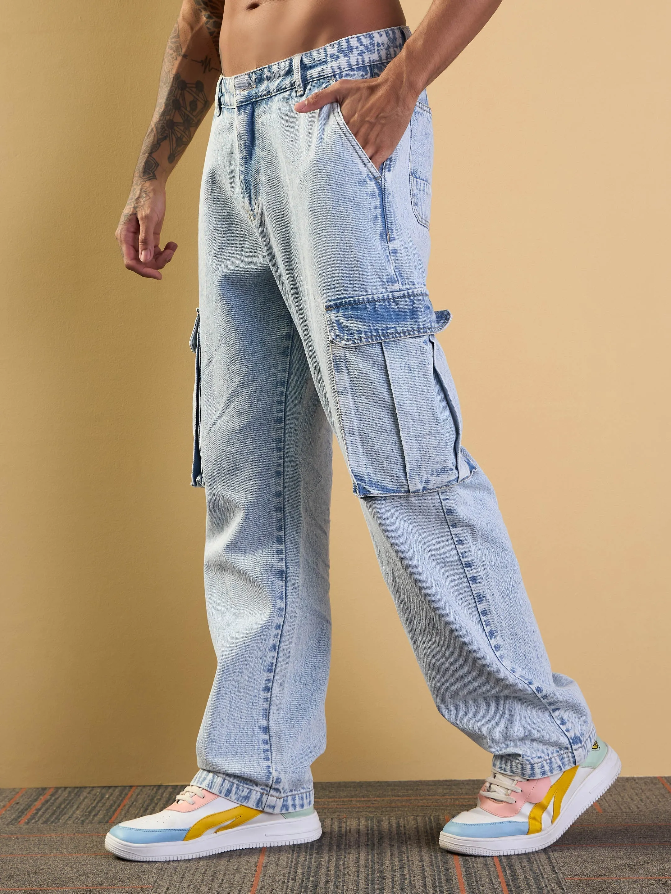 Men Blue Washed Cargo Pocket Jeans