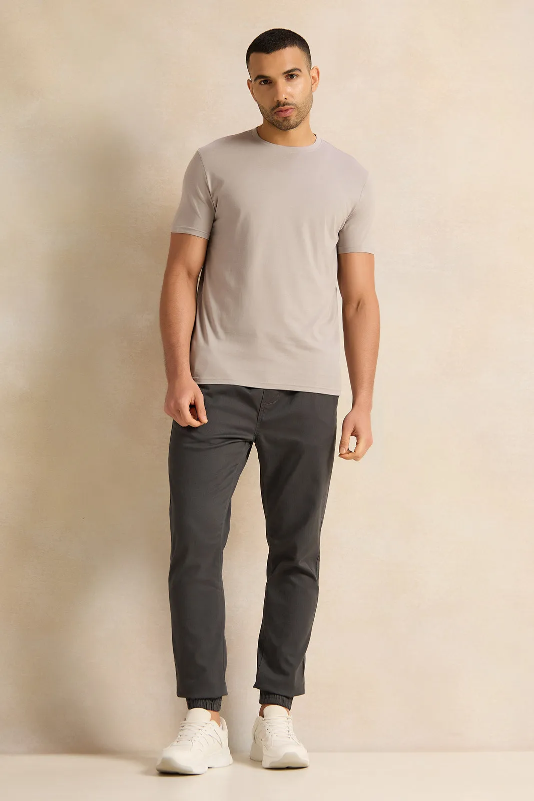 Men Grey Solid T-Shirt