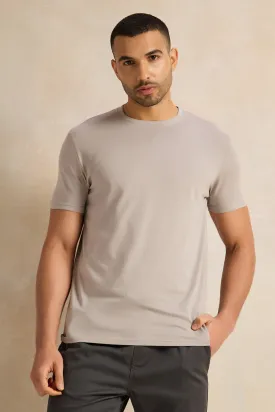 Men Grey Solid T-Shirt