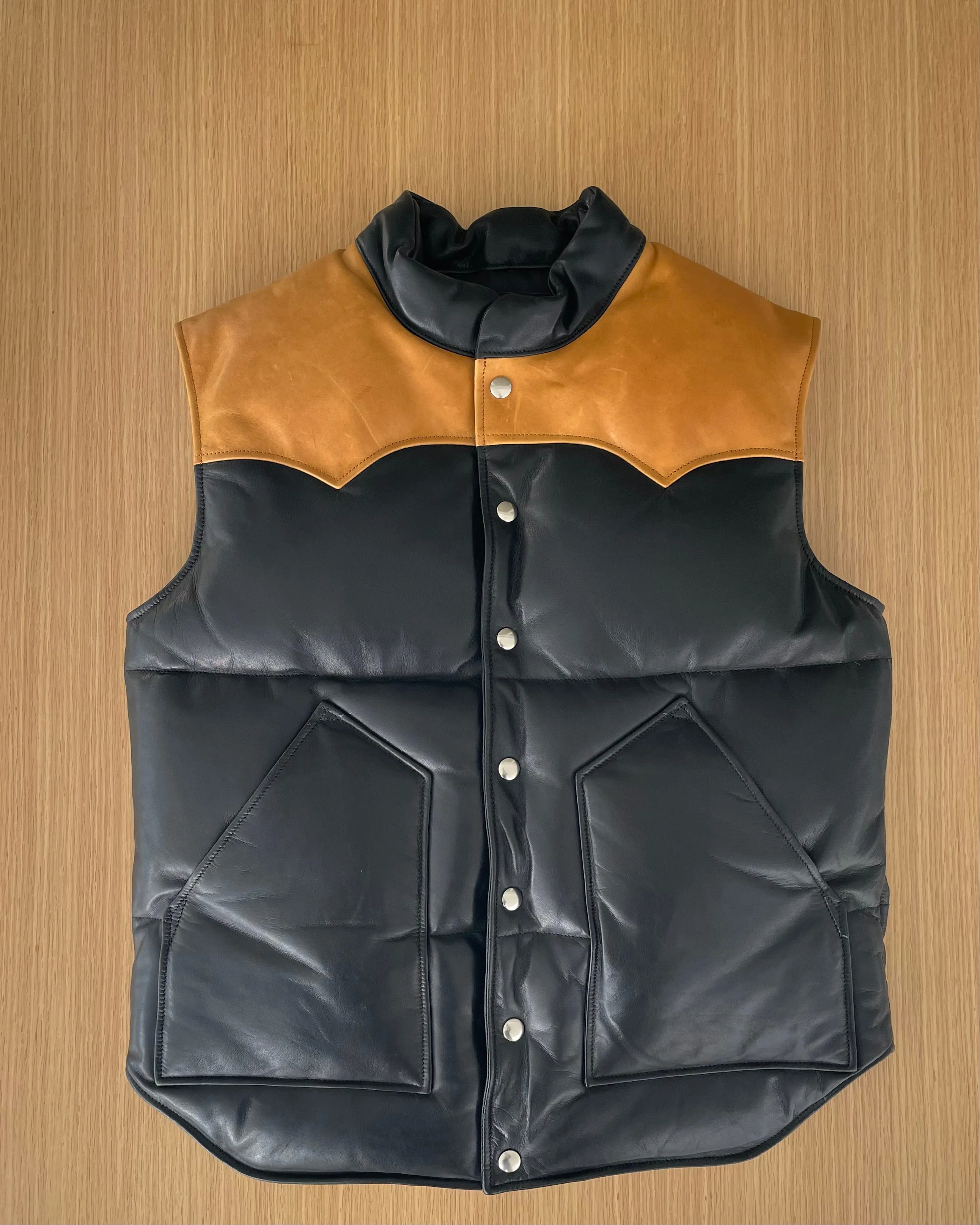 Old Toy Vest (SC) Caramel - Pony & Tea-Core Horsehide