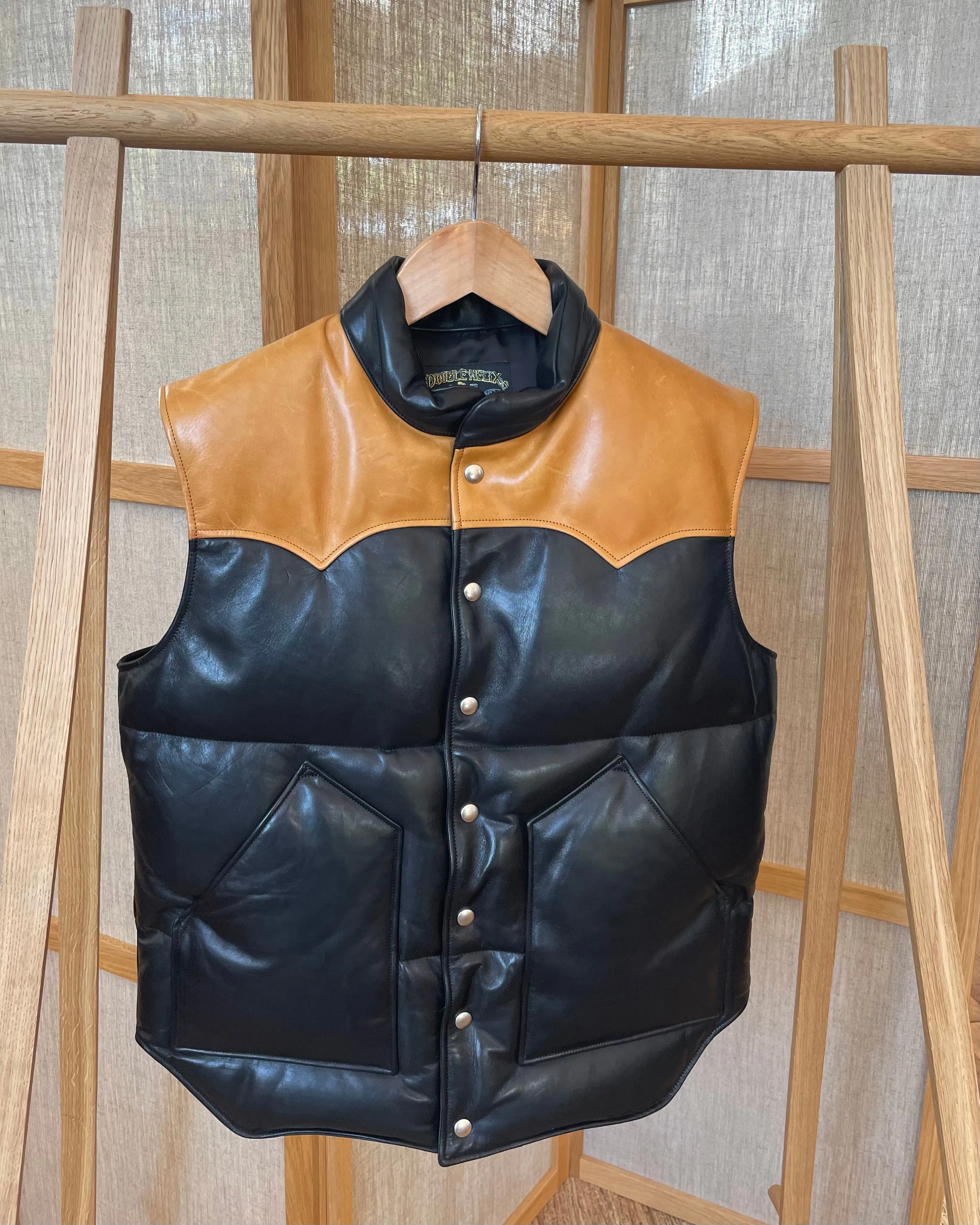 Old Toy Vest (SC) Caramel - Pony & Tea-Core Horsehide