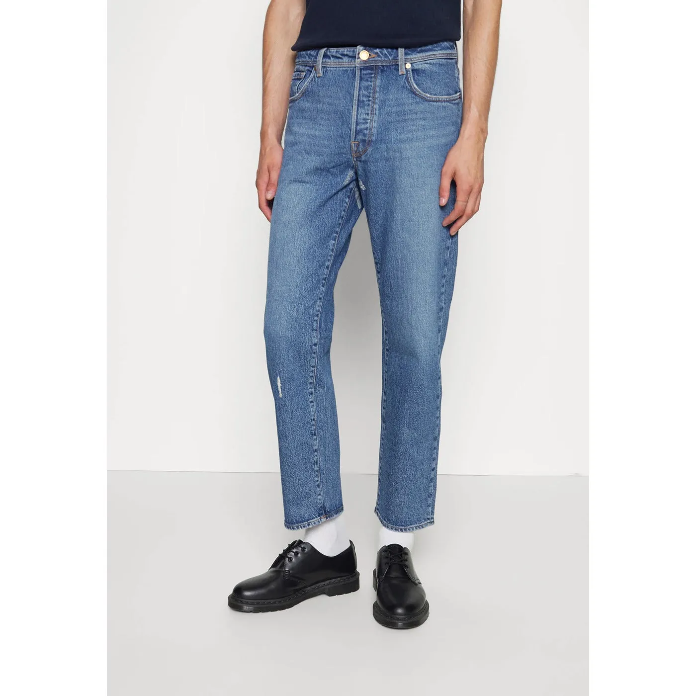 SM Ripped Loose Fit Jeans