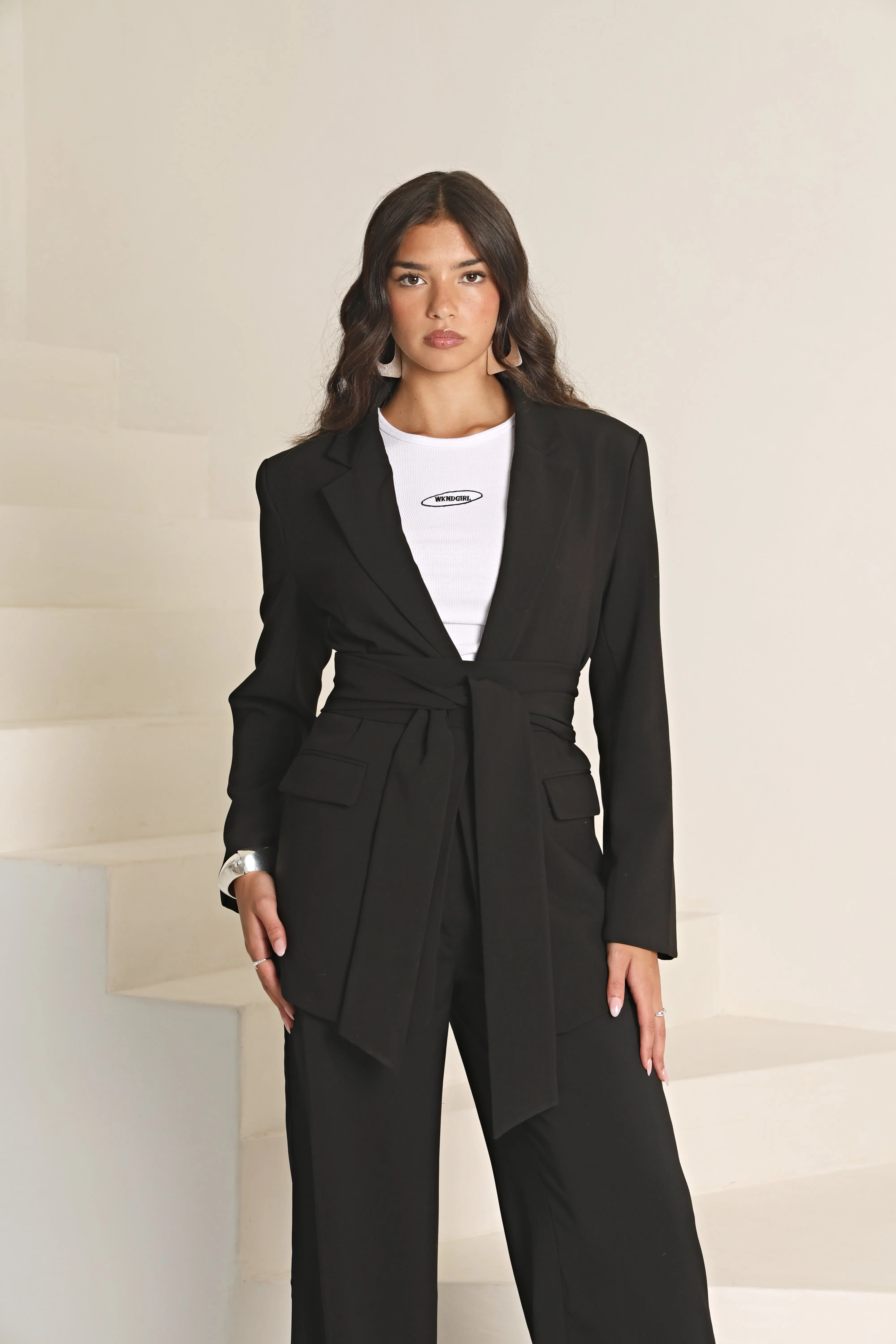 TAILORED BELTED BLAZER