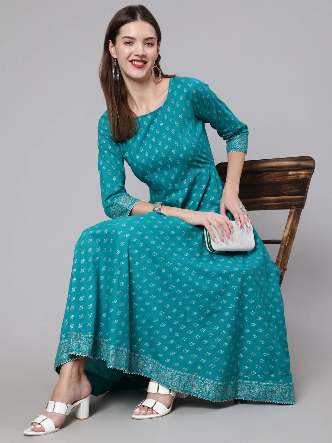 Women Green Ethnic Printed Dress With Three Quarter Sleeves